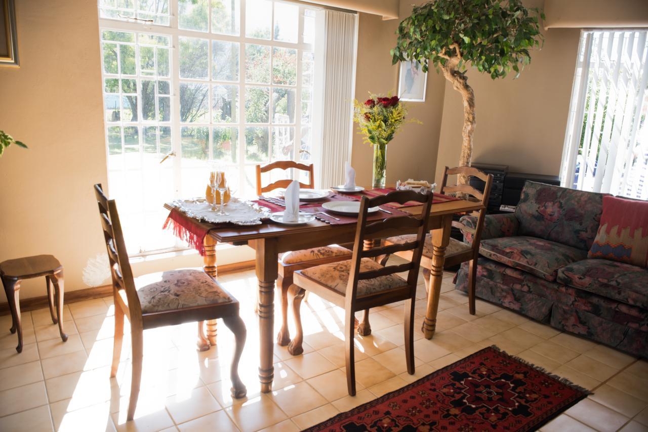 Gate 66 Bed & Breakfast Somerset East ภายนอก รูปภาพ